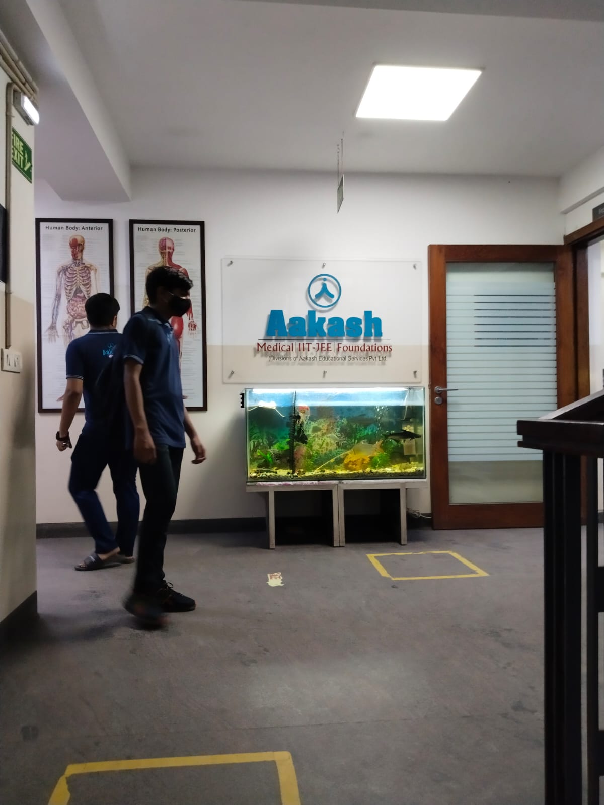 Aakash Institute (Engg. and Foundation Wing), South Extension I, New